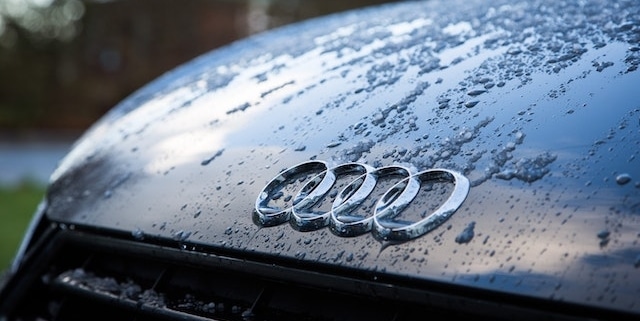 Vajon az Audi A8 kormanymu jelado hibaja, vagy mechanikai meghibasodas okozza a problemat - epsoptimum.hu